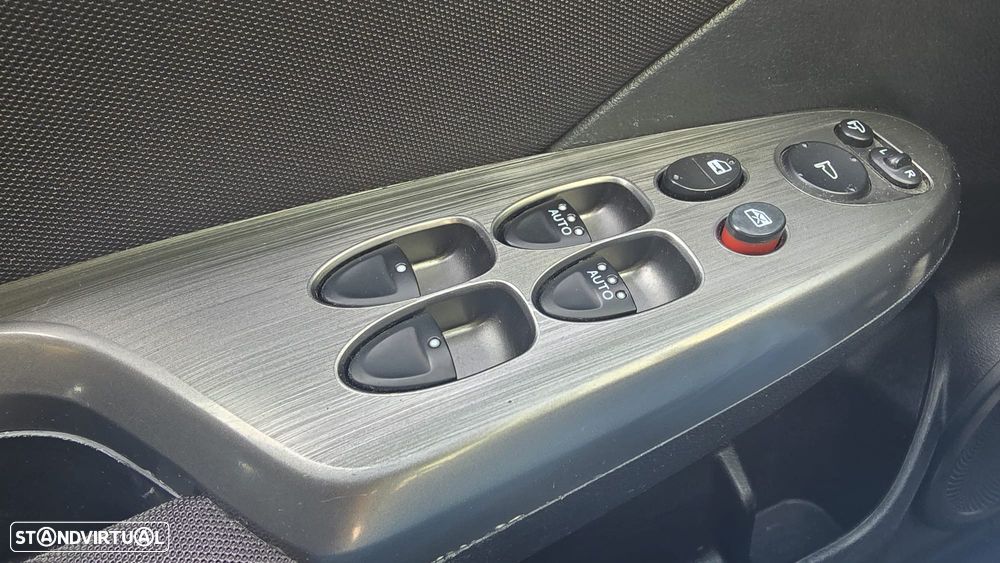 Honda Civic 1.4 i-VTEC Comfort - 23