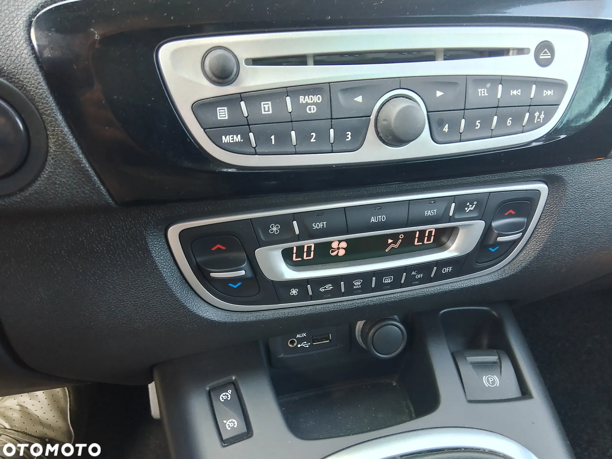 Renault Grand Scenic Gr 1.4 16V TCE Privilege - 20