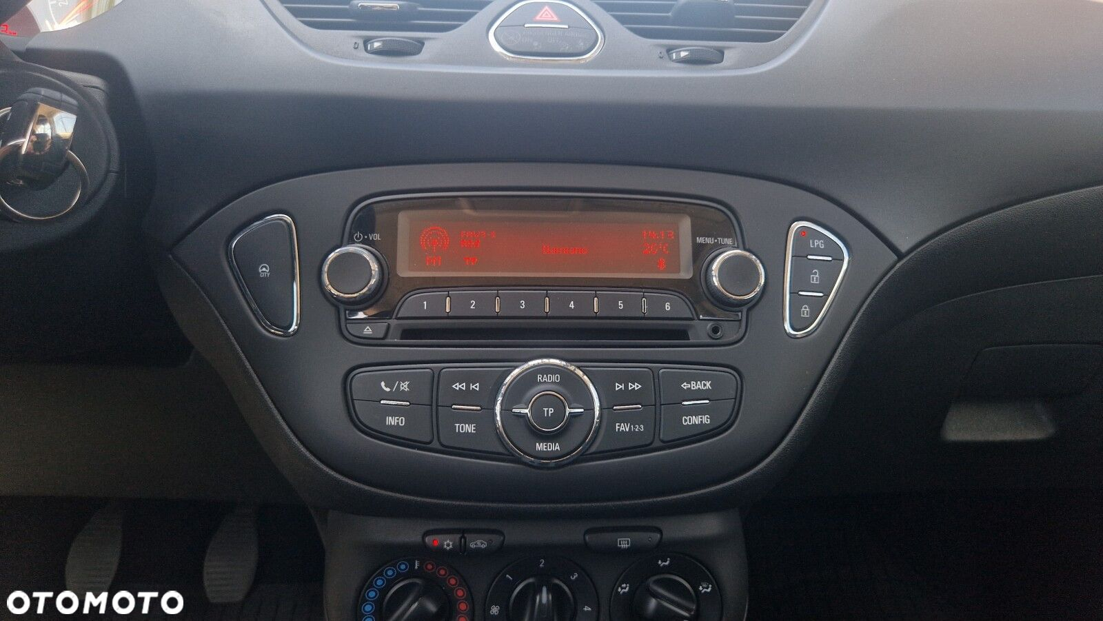 Opel Corsa - 21