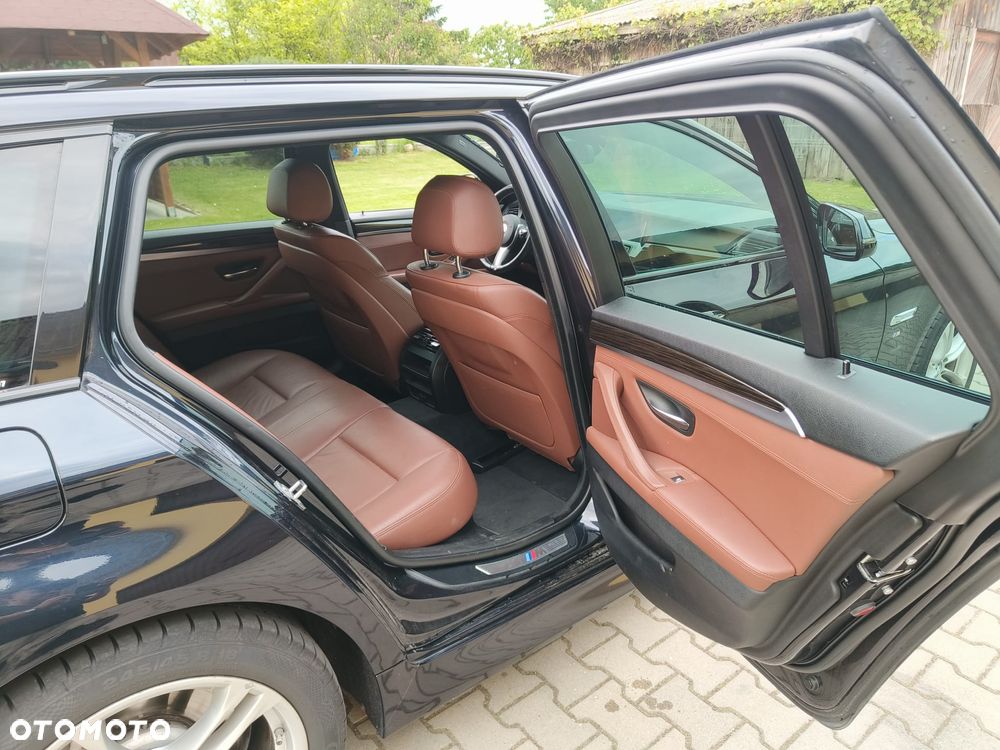 BMW Seria 5 535d xDrive Luxury Line - 10