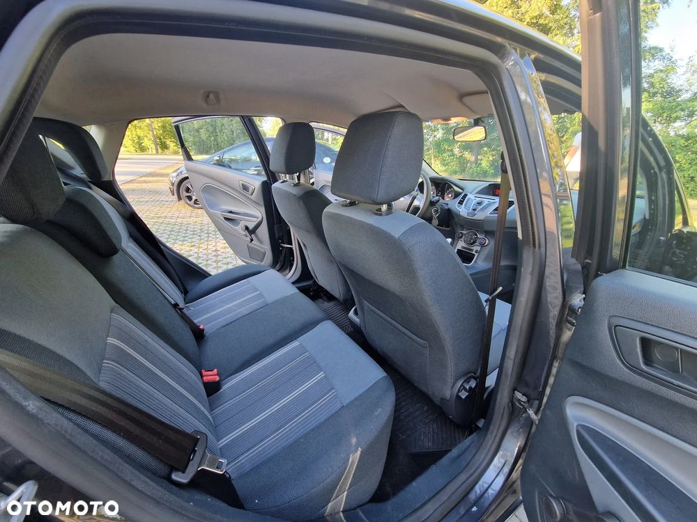 Ford Fiesta 1.25 Trend - 13