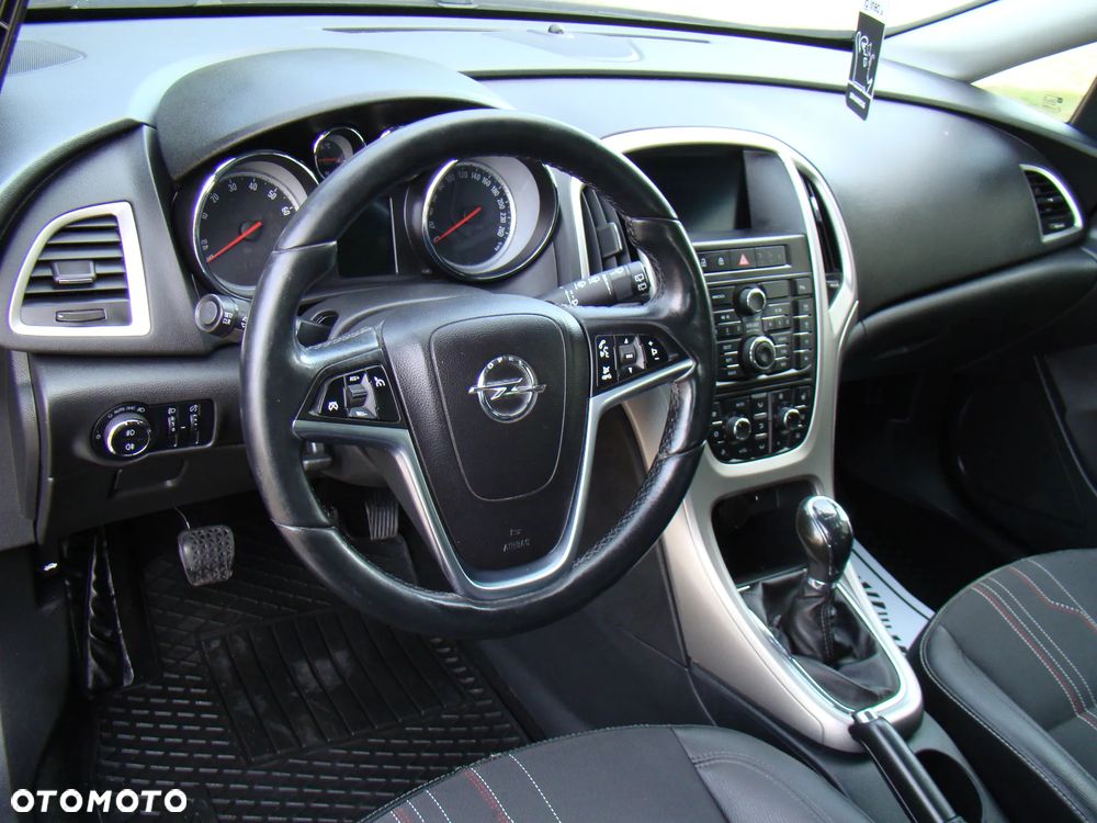 Opel Astra 1.4 Turbo - 17