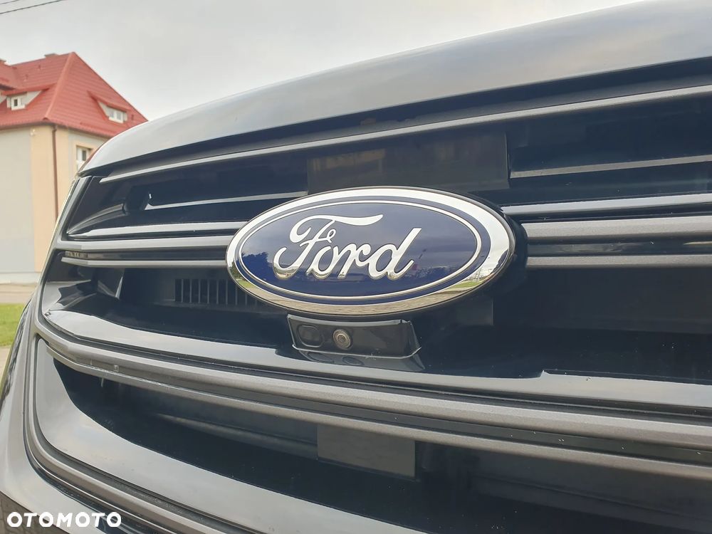 Ford Edge 2.0 TDCi Bi-Turbo 4x4 ST-LINE - 15