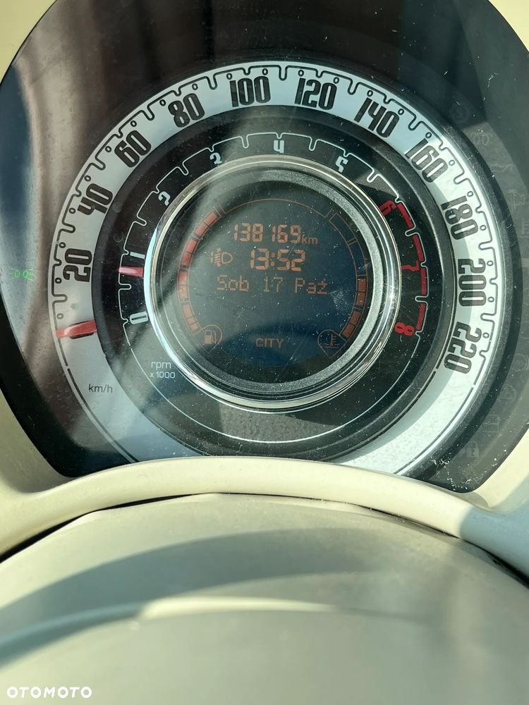 Fiat 500 2012 photo 2