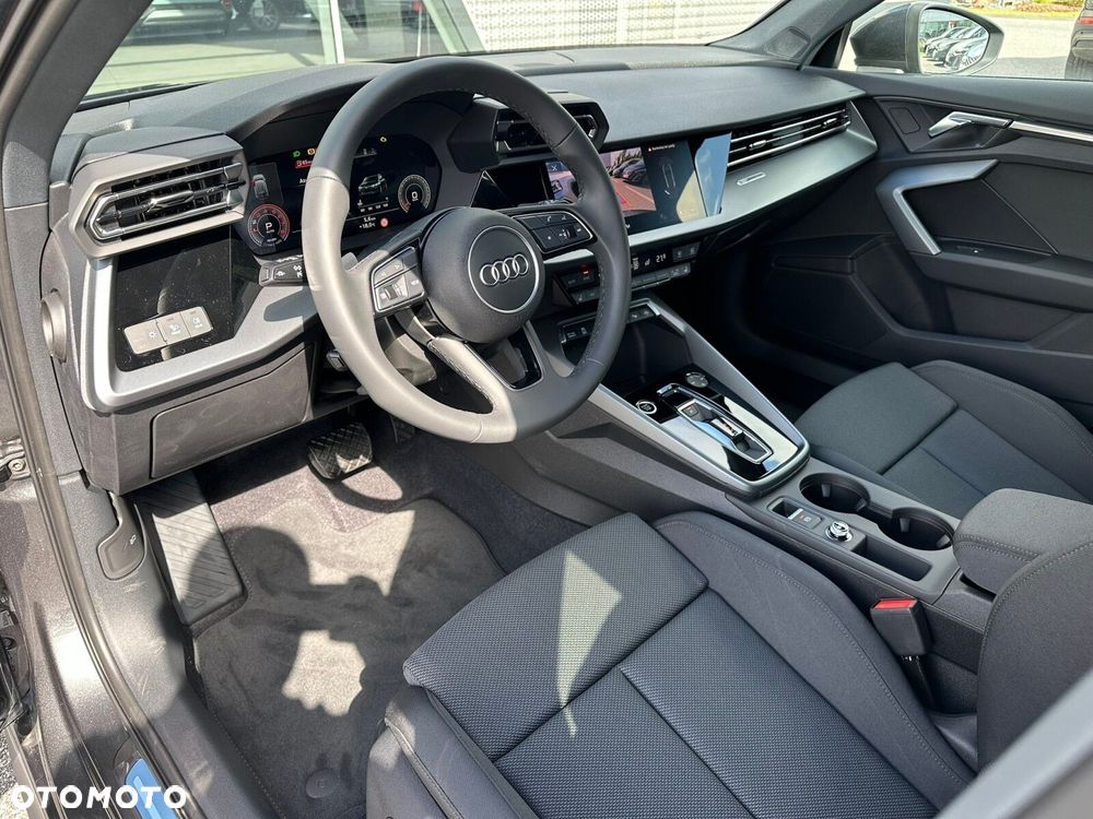 Audi A3 Sportback - 12