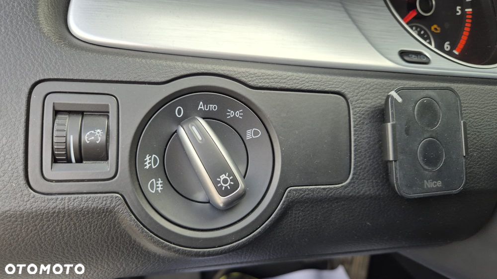 Volkswagen CC 2.0 TDI DPF BMT DSG - 13