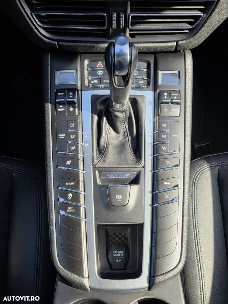Porsche Macan PDK - 16