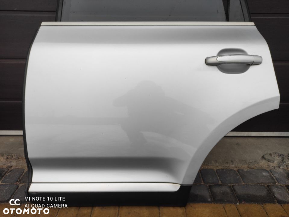 Porsche Cayenne 7L Drzwi Tylne Tył Lewe LA7W W Kolor - 2