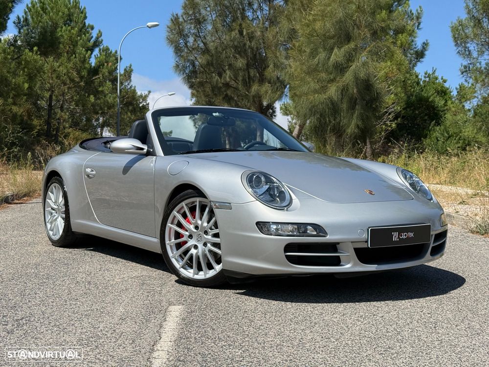 Porsche 911 (997) Carrera S Cabriolet - 2