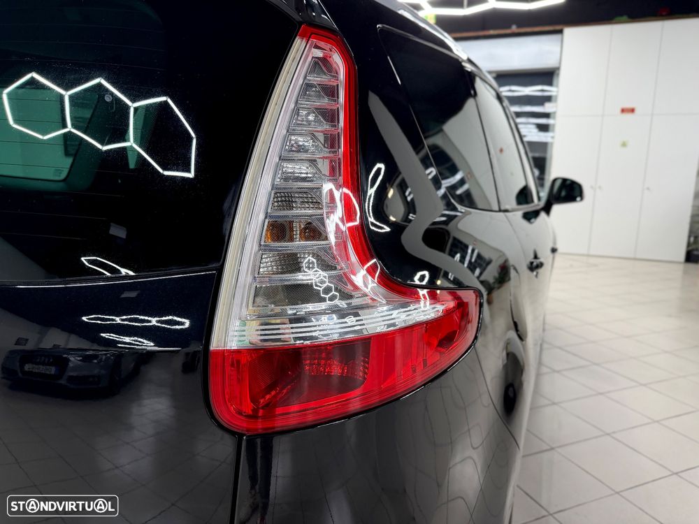 Renault Grand Scénic 1.5 dCi Dynamique S SS - 6