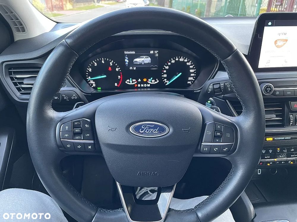 Ford Focus 1.0 EcoBoost Active - 22