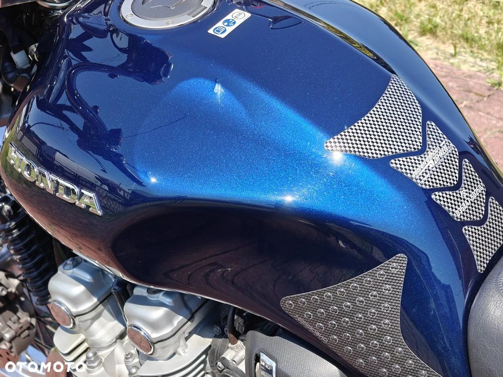 Honda CB - 37