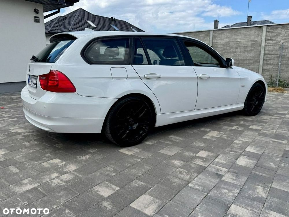 BMW Seria 3 - 13