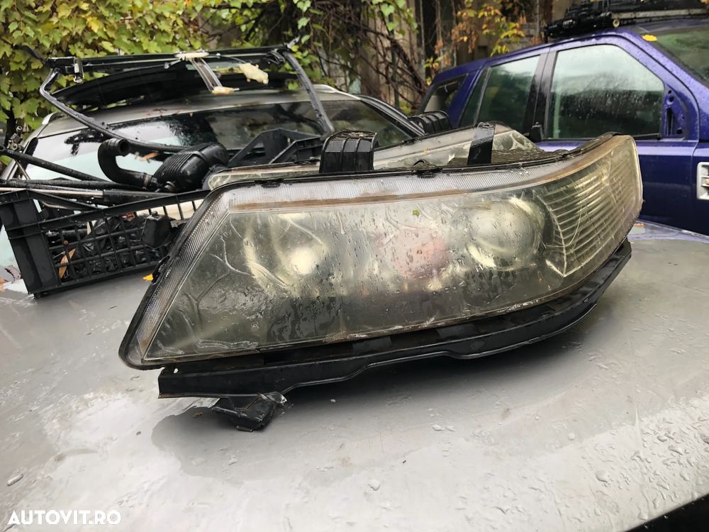 Far stanga/Far dreapta xenon Honda Accord 7 Europa faruri - 6