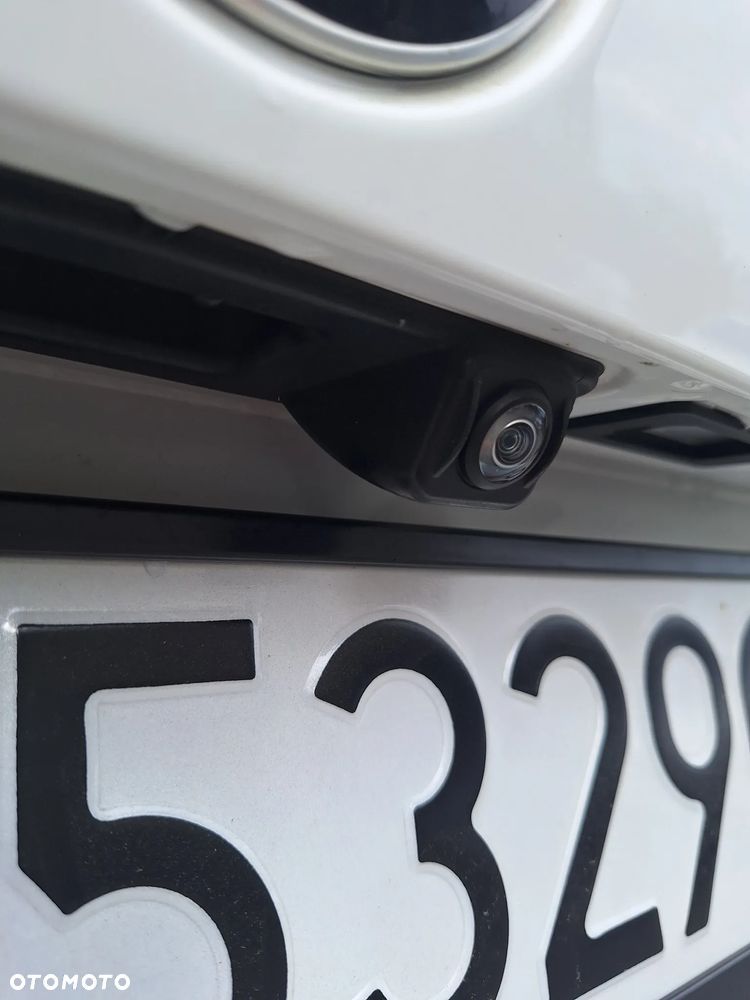 BMW Seria 3 330i xDrive Sport Line sport - 22