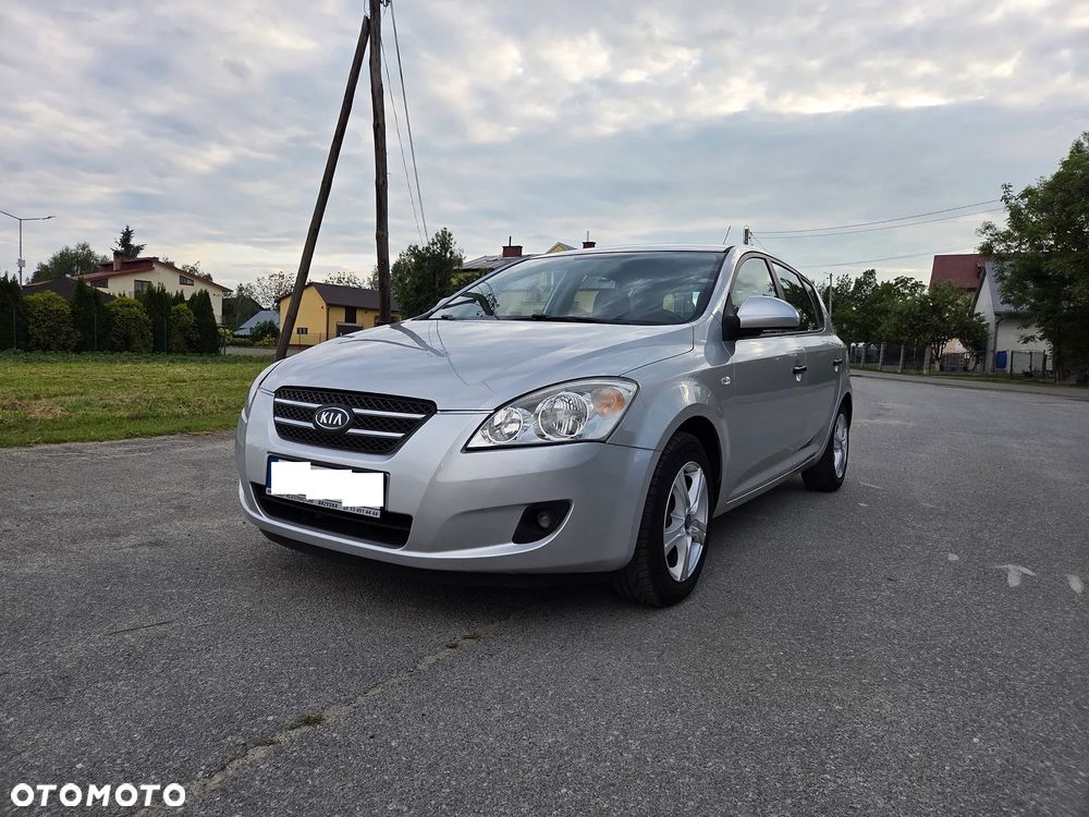 Kia Ceed 1.6 CVVT LX - 9