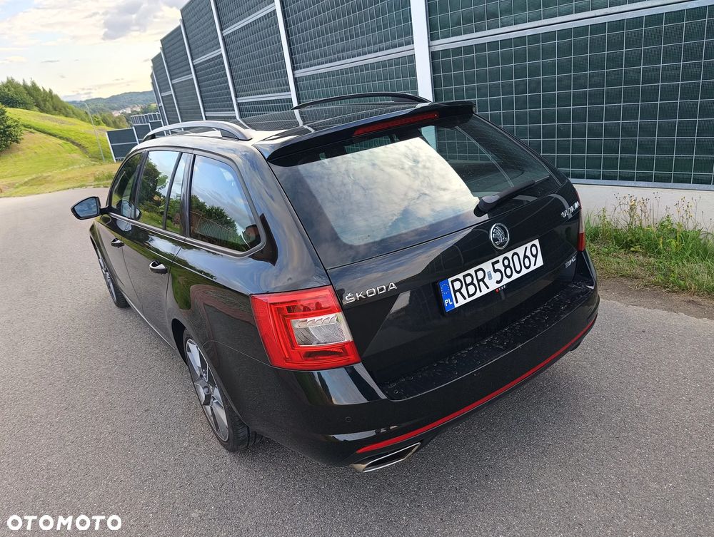 Skoda Octavia 2.0 TDI RS - 23