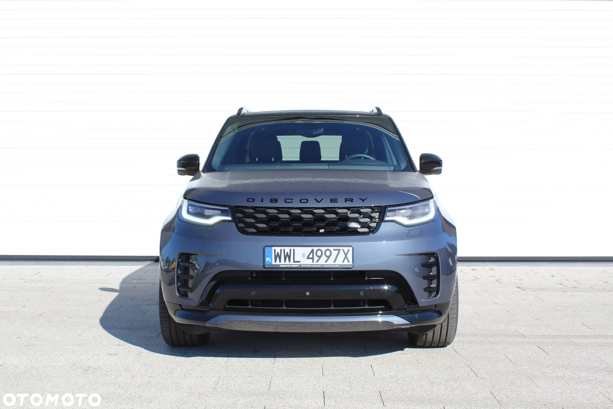 Land Rover Discovery - 4