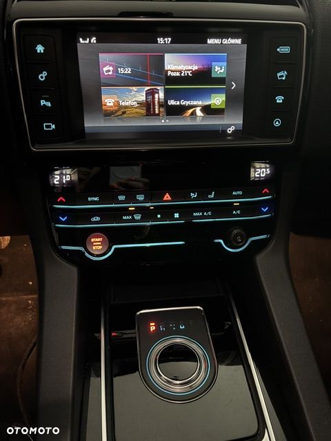 Jaguar F-Pace 2.0 i4D AWD R-Sport - 18