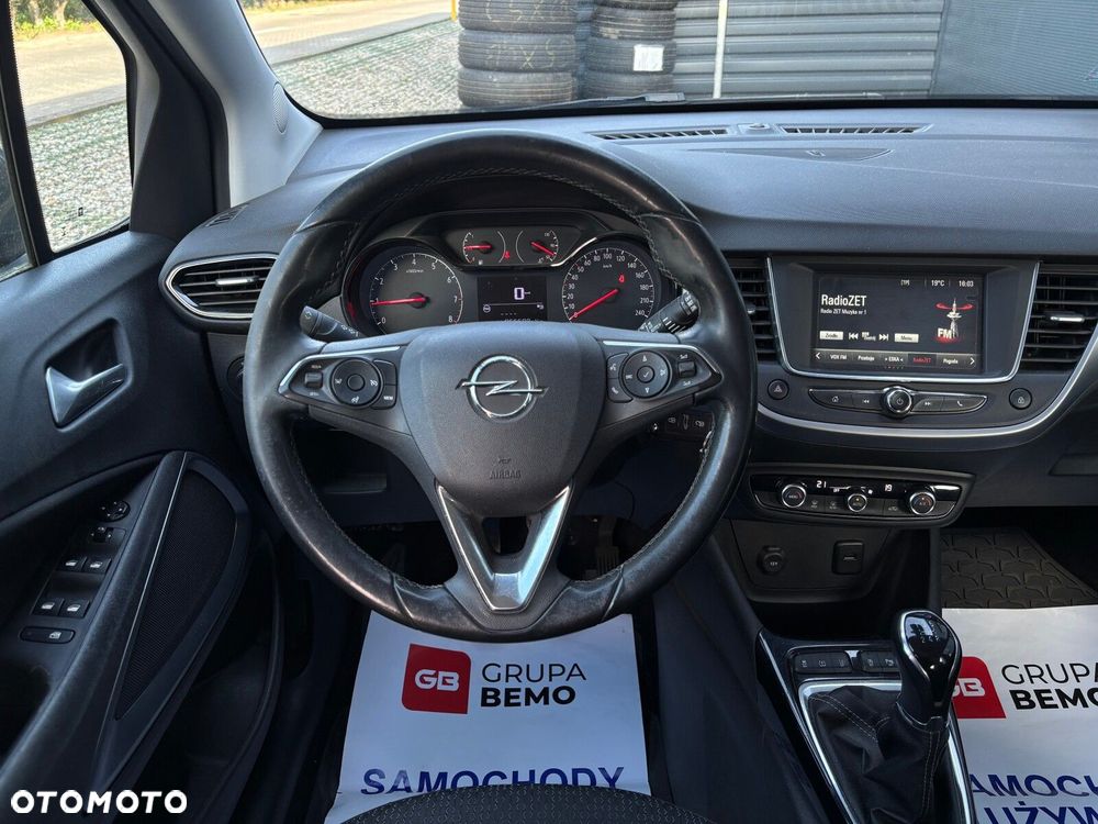 Opel Crossland X - 15