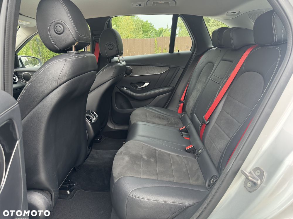 Mercedes-Benz GLC 220 d 4-Matic - 13
