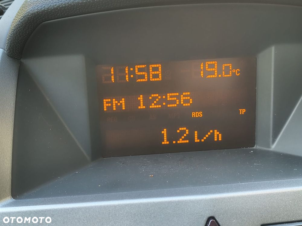 Opel Zafira - 27