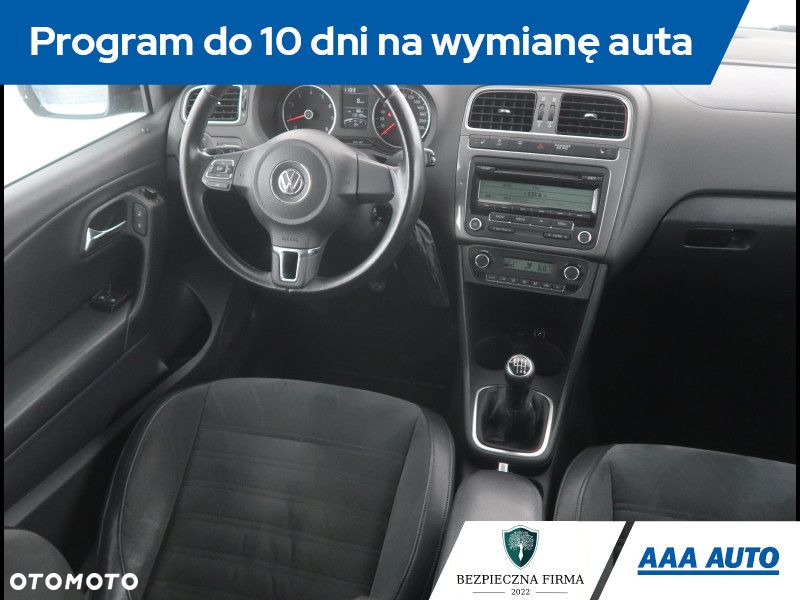 Volkswagen Polo - 8