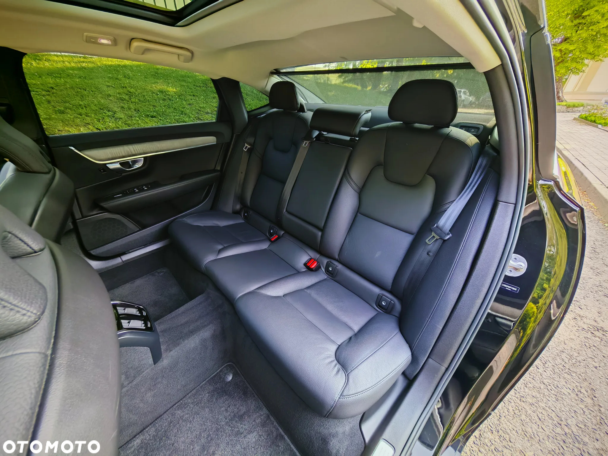 Volvo S90 T6 AWD Geartronic Momentum Pro - 21