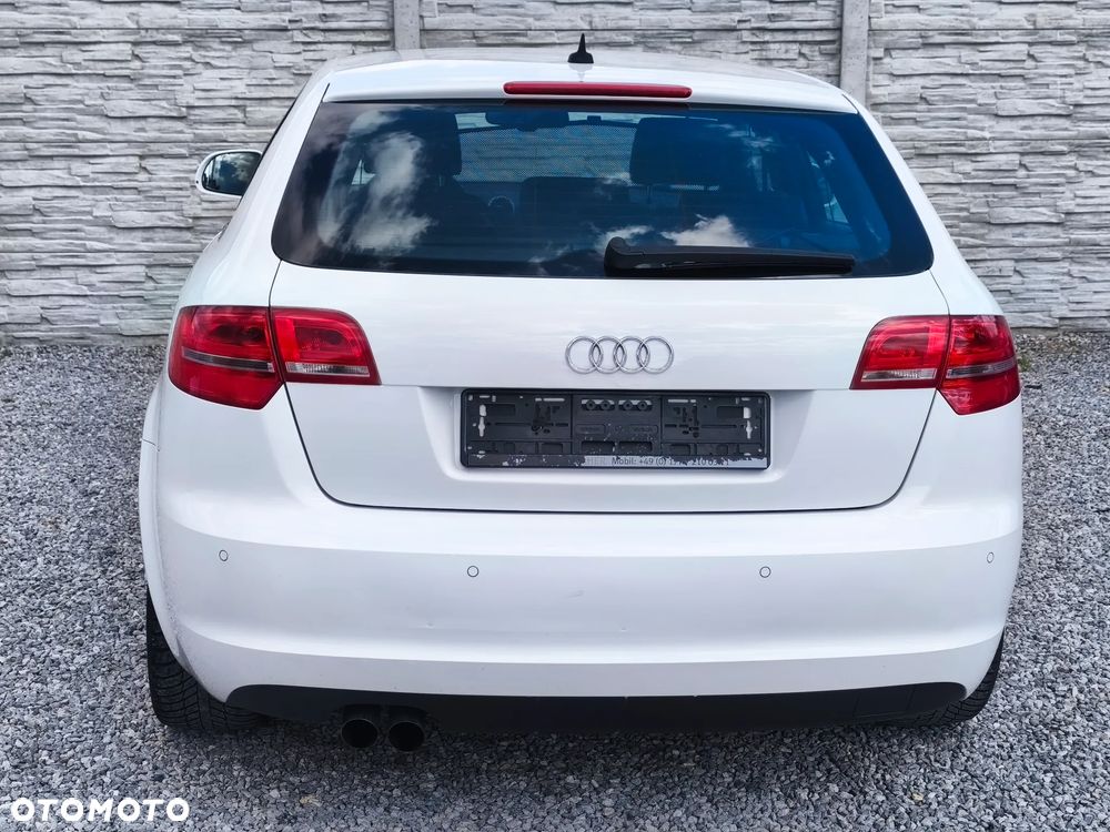 Audi A3 Sportback 2.0 TDI DPF (DSG) S tronic S line Sportpaket plus - 24