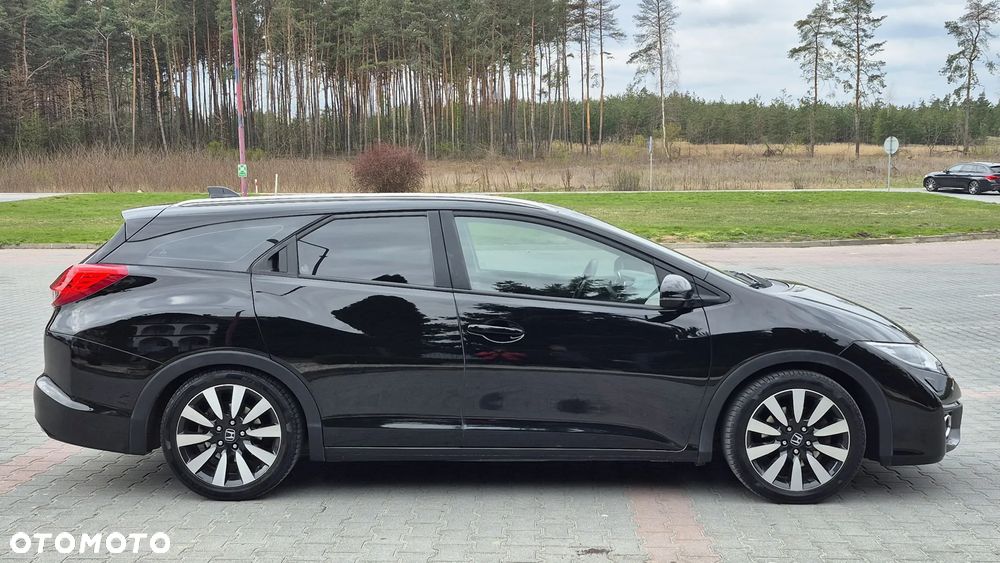 Honda Civic 1.8 Executive - 9