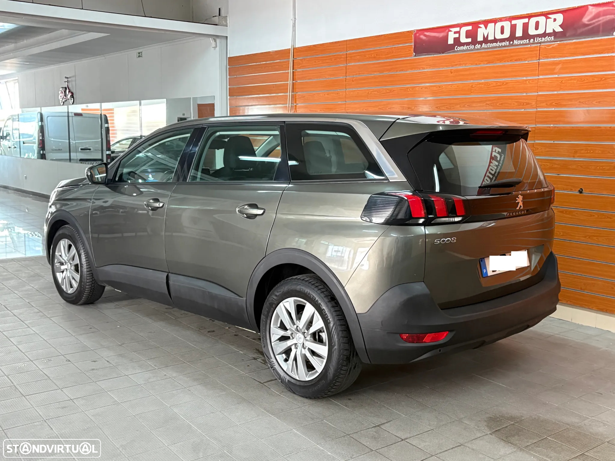 Peugeot 5008 1.5 BlueHDi Active Pack EAT8 - 5