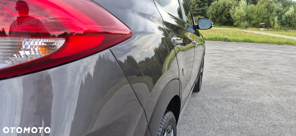 Hyundai Tucson - 11