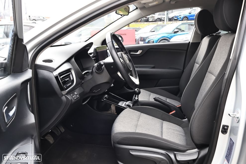 Kia Stonic 1.2 MPi Vibe - 15