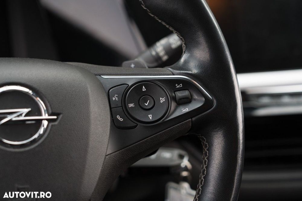 Opel Grandland 1.2 Turbo START/STOP AT8 Business Edition - 20