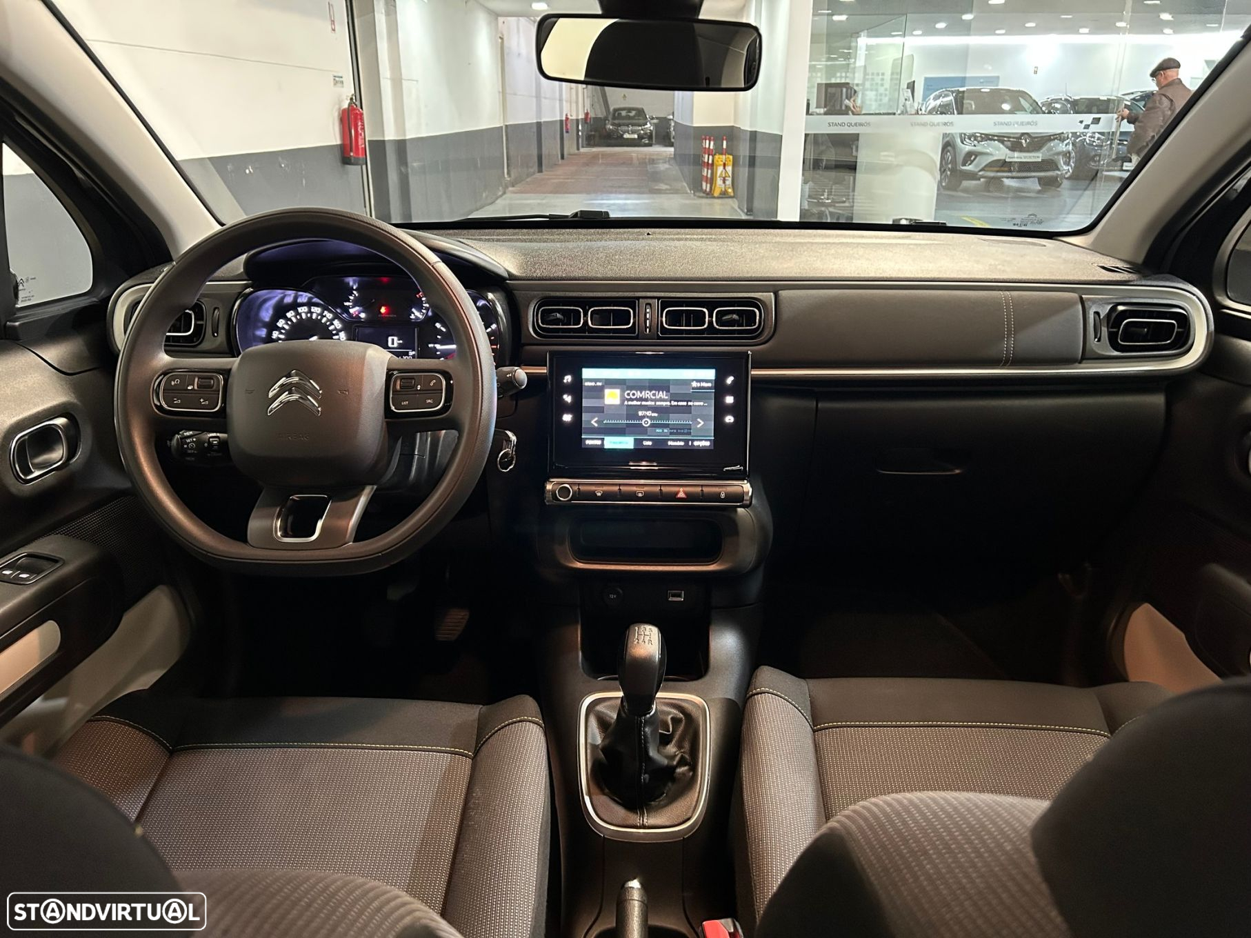 Citroën C3 1.2 PureTech C-Series - 17