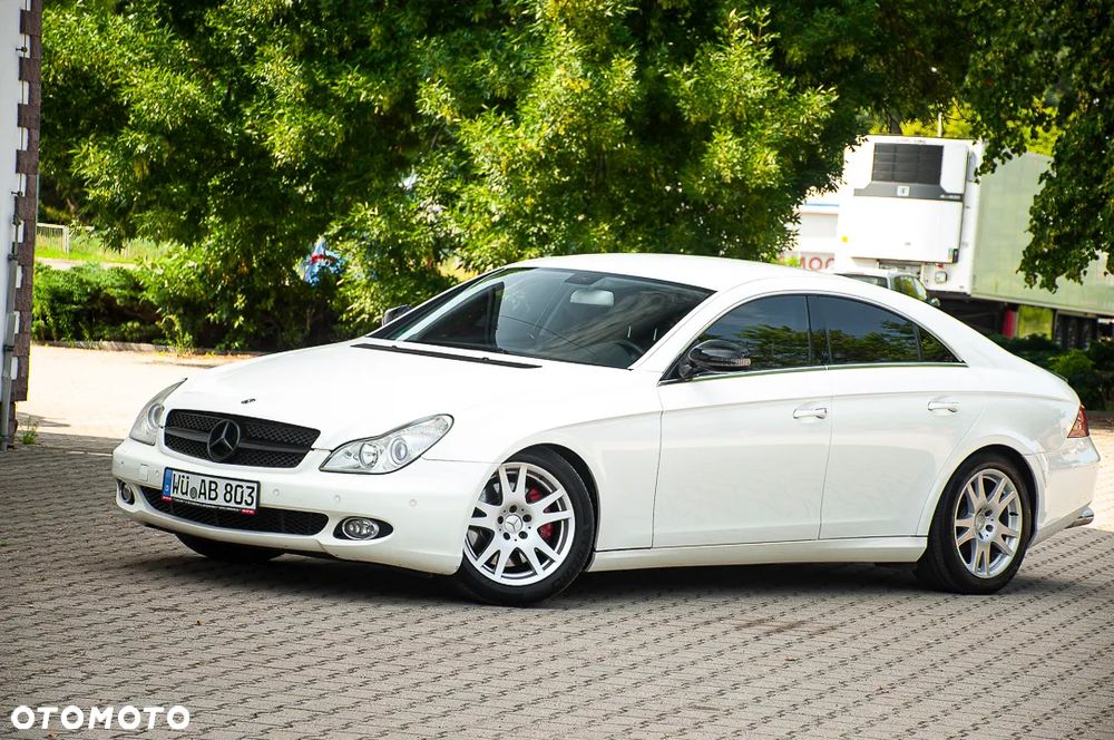 Mercedes-Benz CLS 500 - 12