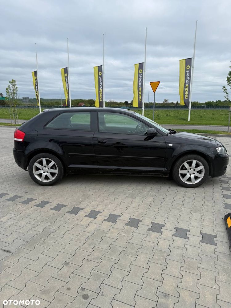 Audi A3 3-drzwiowe 1.6 Ambiente - 5
