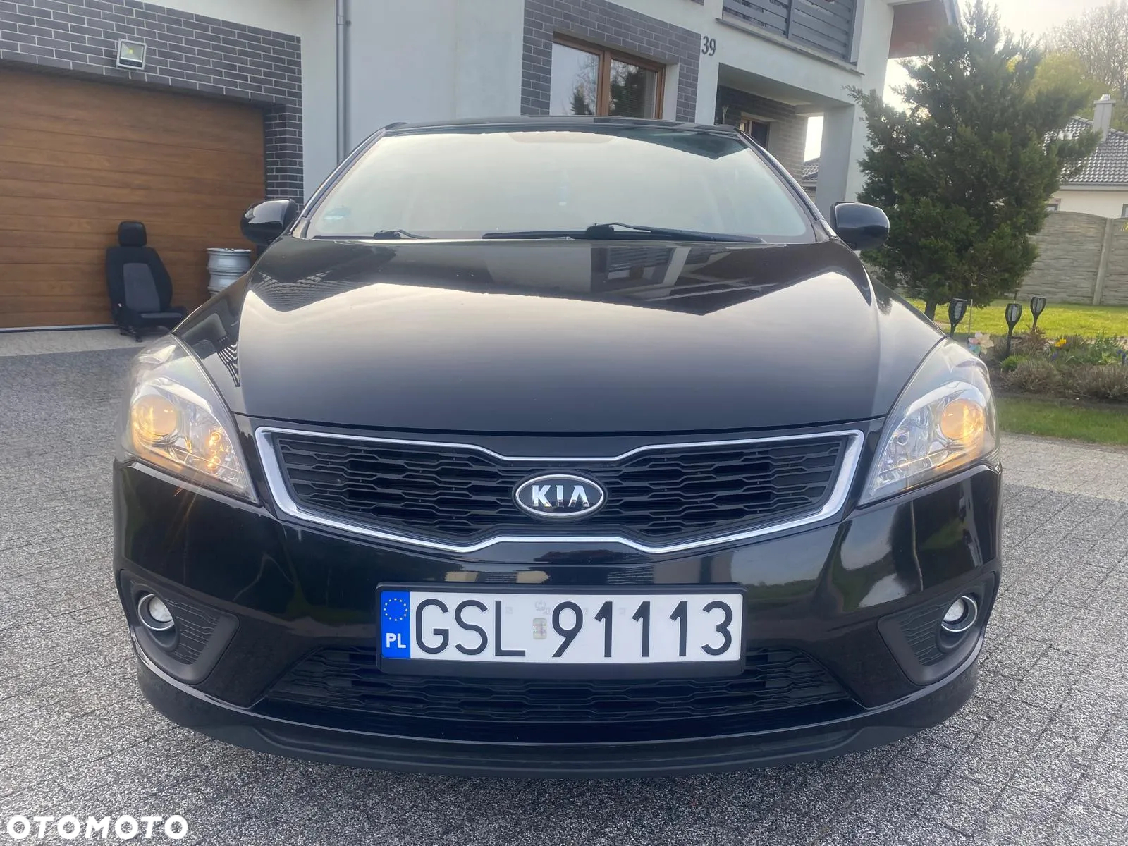 Kia ProCeed - 9