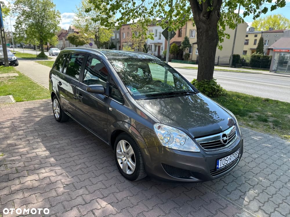 Opel Zafira 1.6 Innovation - 32