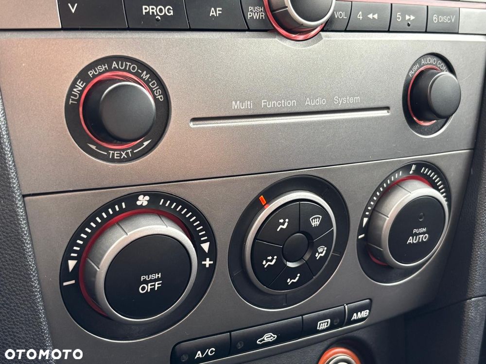 Mazda 3 1.6 Exclusive - 21