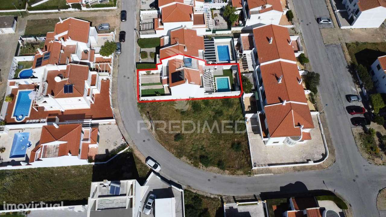 Moradia T4 com piscina em Casas da Audiência, Monte Gordo - Grande imagem: 5/40