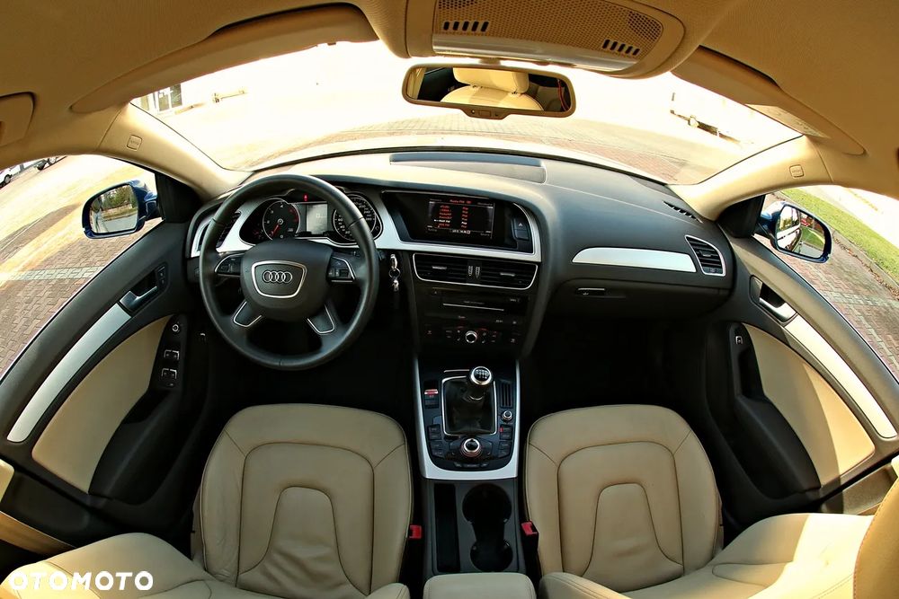 Audi A4 Limousine - 24
