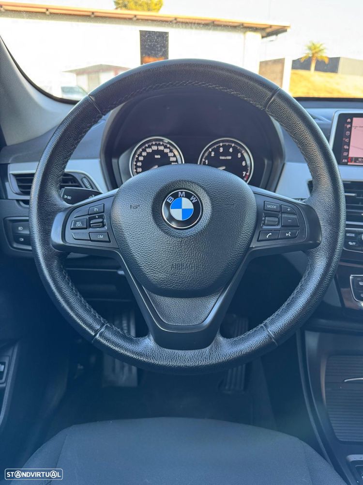 BMW X1 25 e xDrive - 20