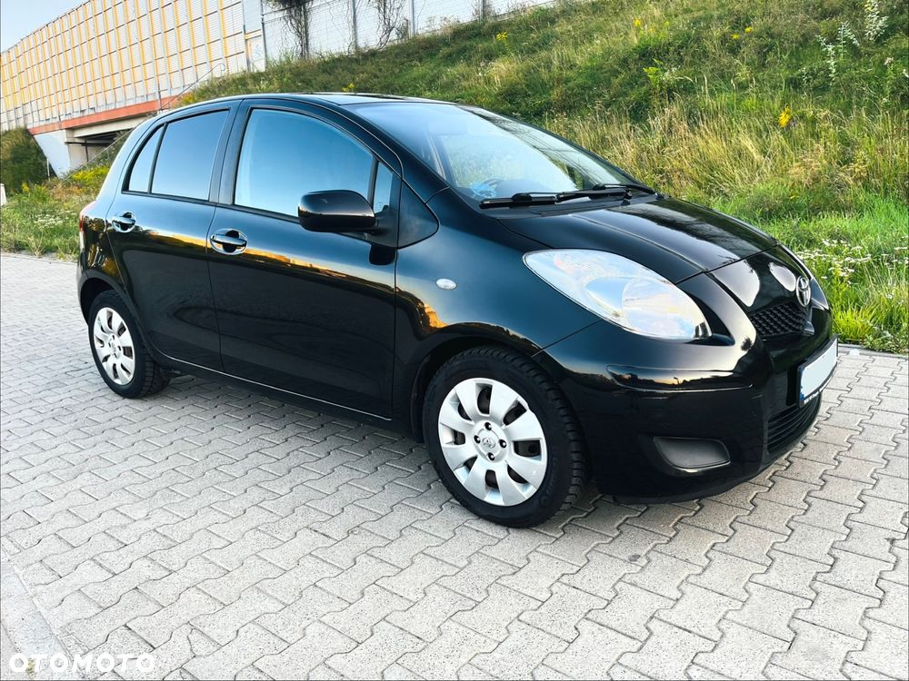 Toyota Yaris 1.0 Luna A/C - 4