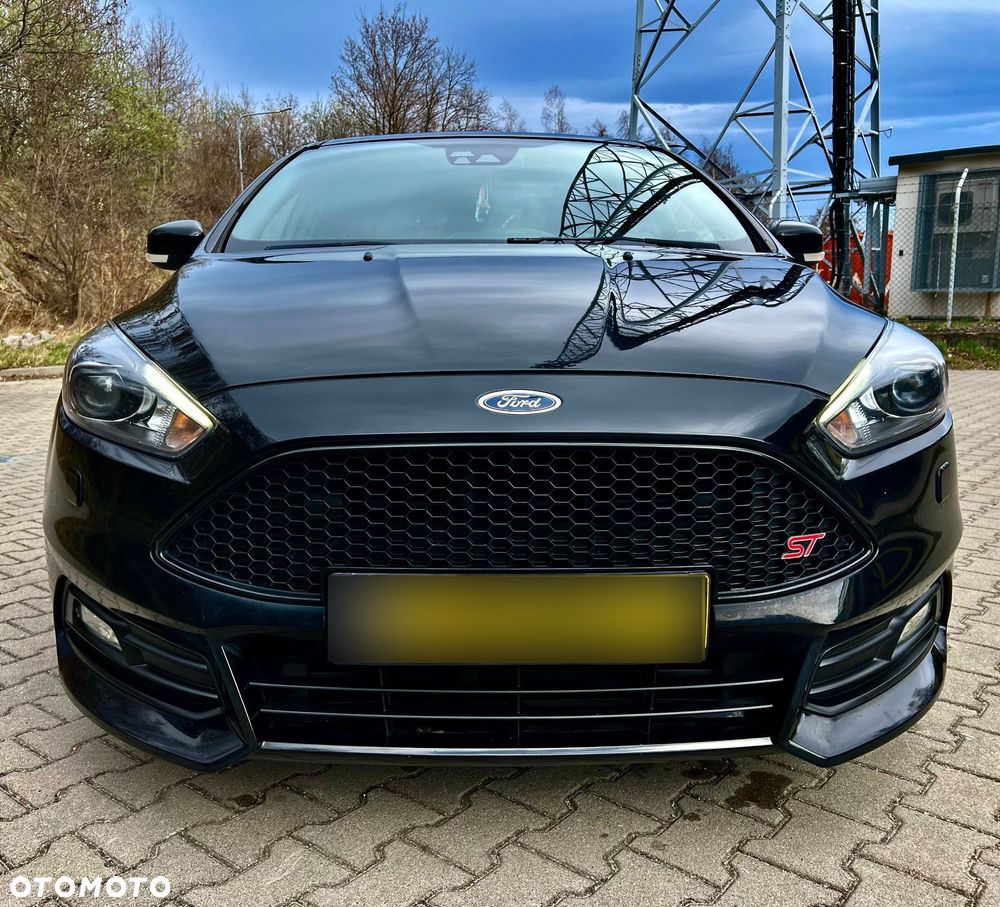 Ford Focus 2.0 TDCi ST-2 PowerShift - 38