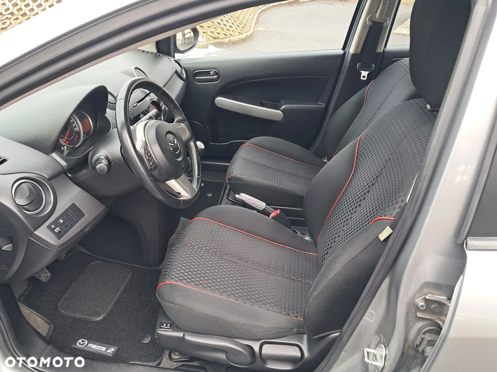 Mazda 2 1.3 MZR Sendo - 11