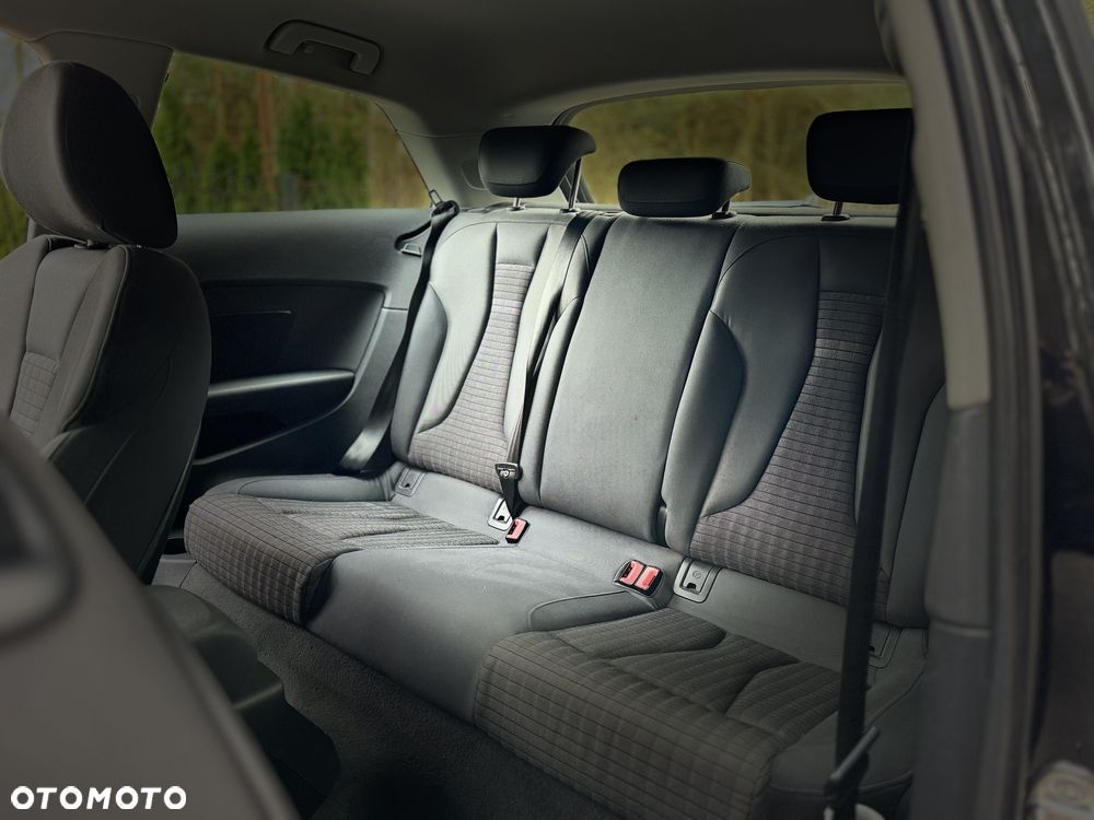 Audi A3 3-drzwiowe 2.0 TDI Ambition - 3