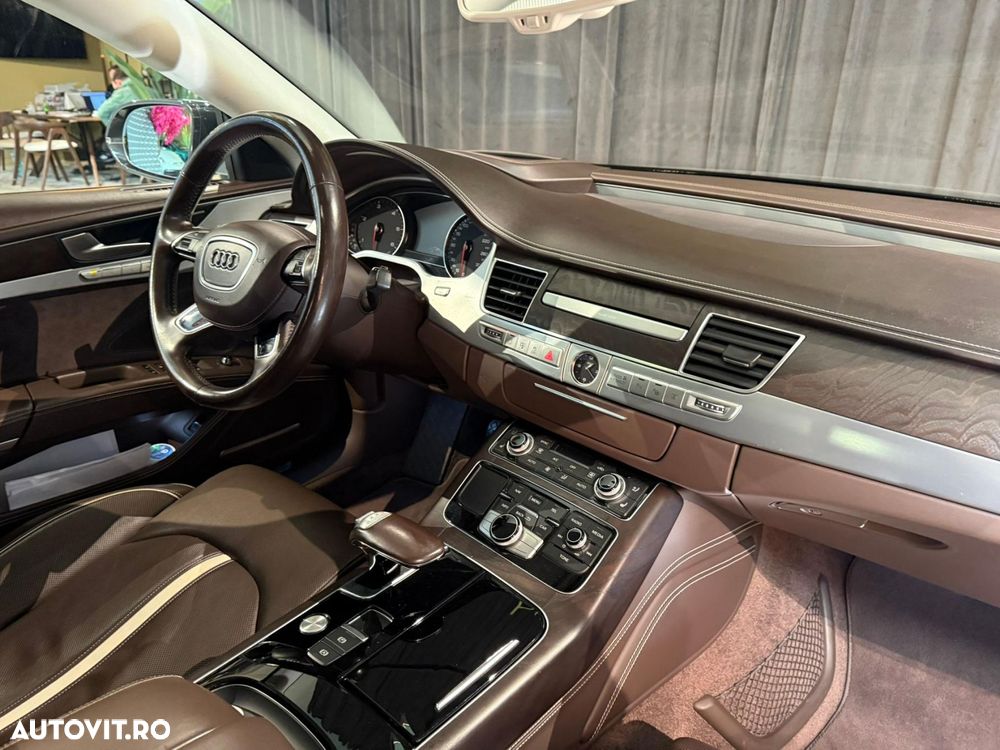 Audi A8 - 31