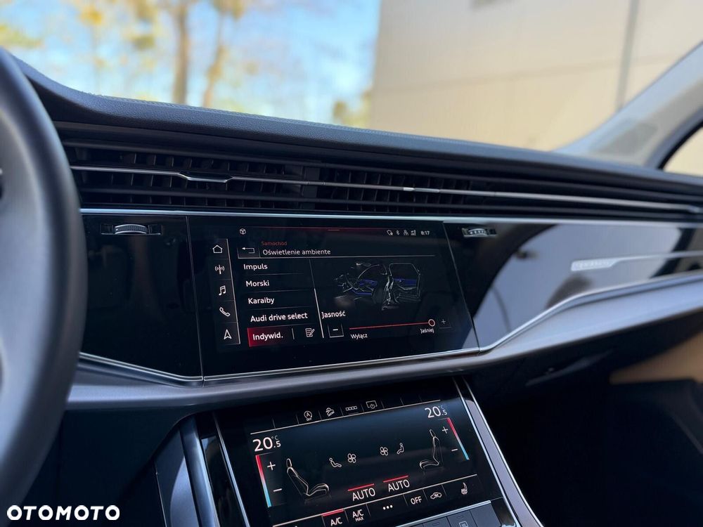Audi Q7 - 36