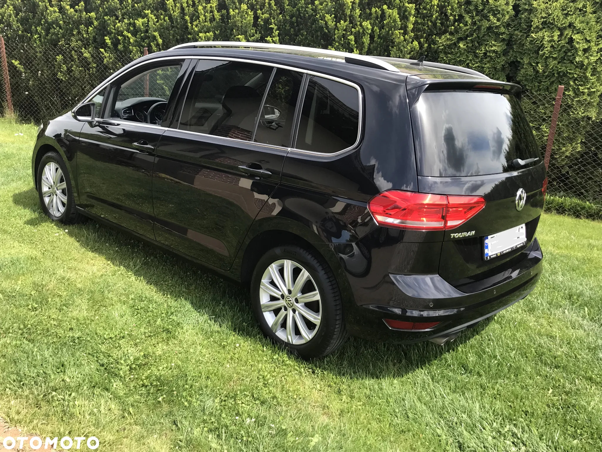 Volkswagen Touran 2.0 TDI BMT Highline DSG - 2